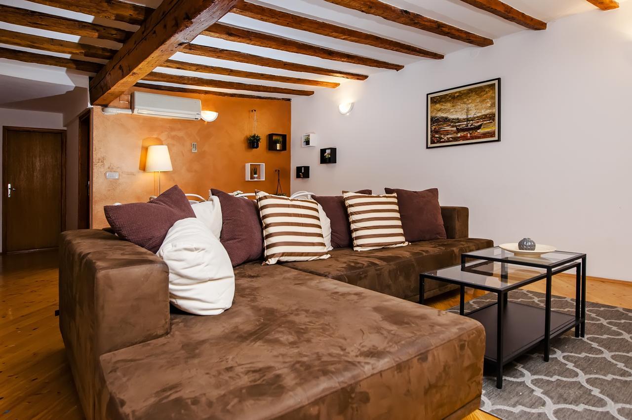 Apartment Marconi Rovinj Exterior photo