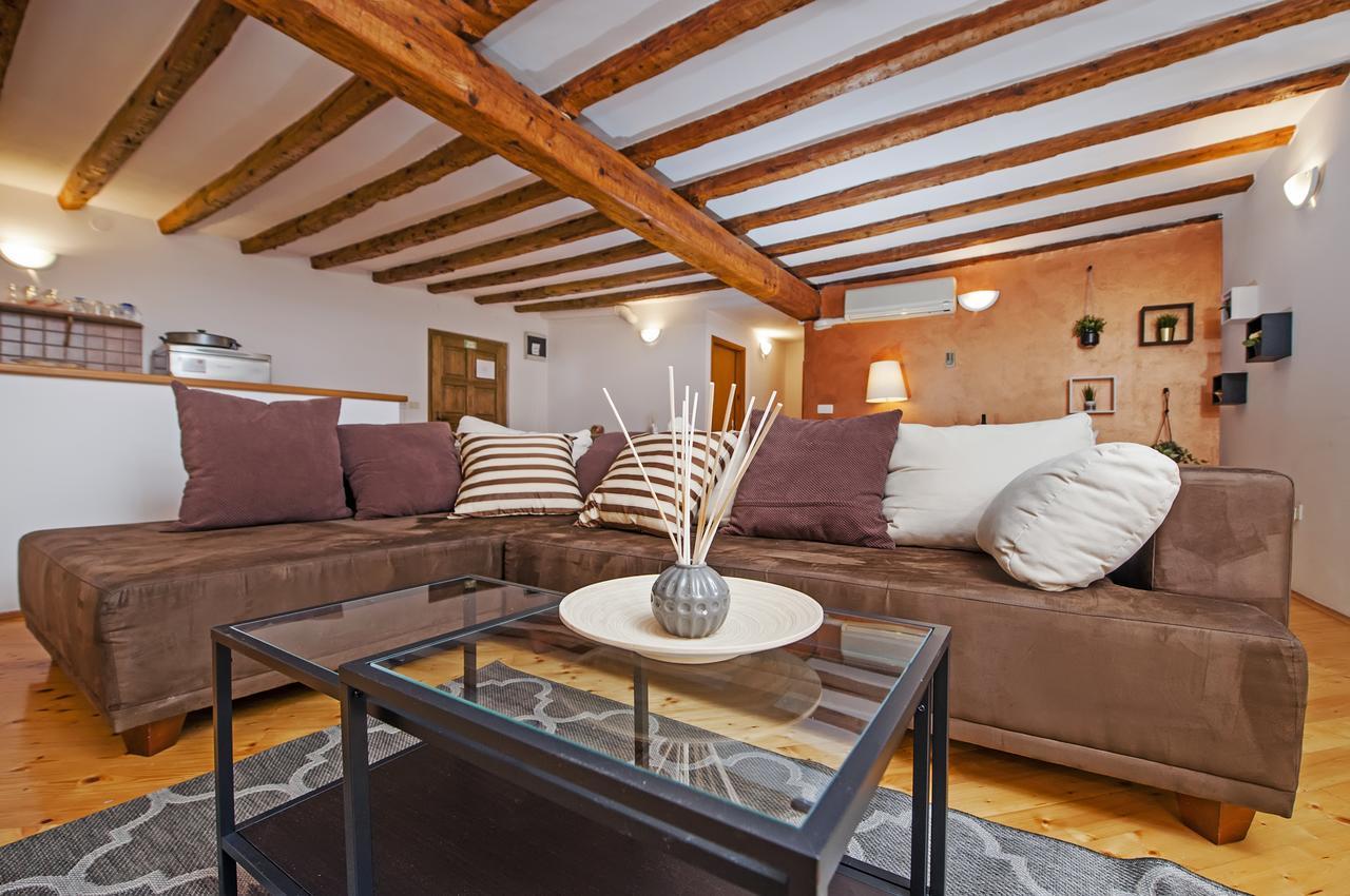 Apartment Marconi Rovinj Exterior photo